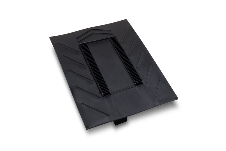 Stand alone photo of the Polypropylene Universal Flush Fitting Slate Roof Vent