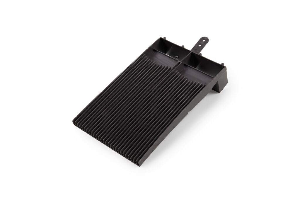 Stand alone photo of the Polypropylene Plain Clay Type Tile Vent